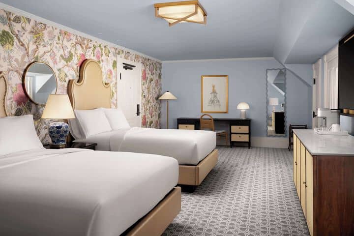 Room 31 of 193